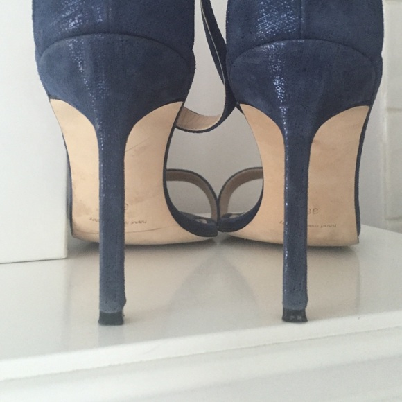 Manolo Blahnik sandals - Picture 2 of 4