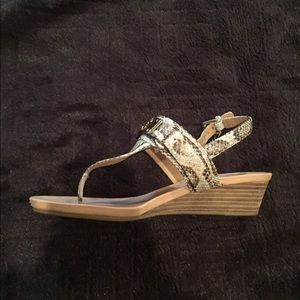 Authentic Coach Sandals size 8