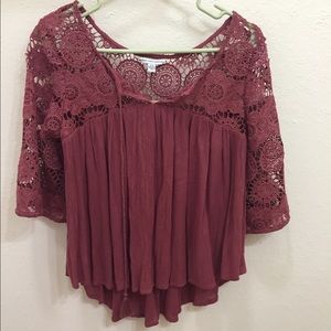 Cute American Eagle top