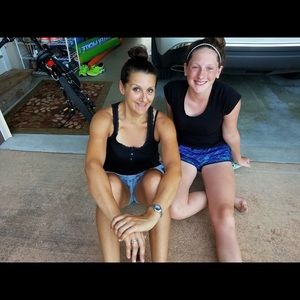 Meet your Posher, Adele