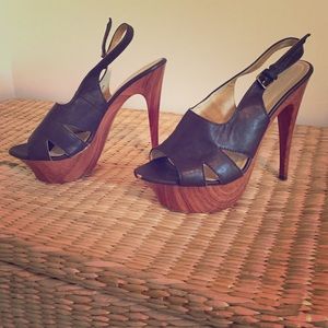 Forever 21 60s style platforms size 8