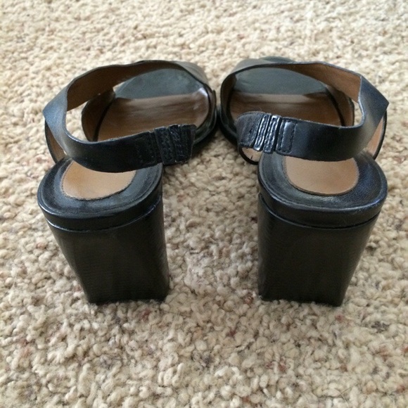 EUC Enzo Angiolini Black Slingback Leather Heels - Picture 4 of 4