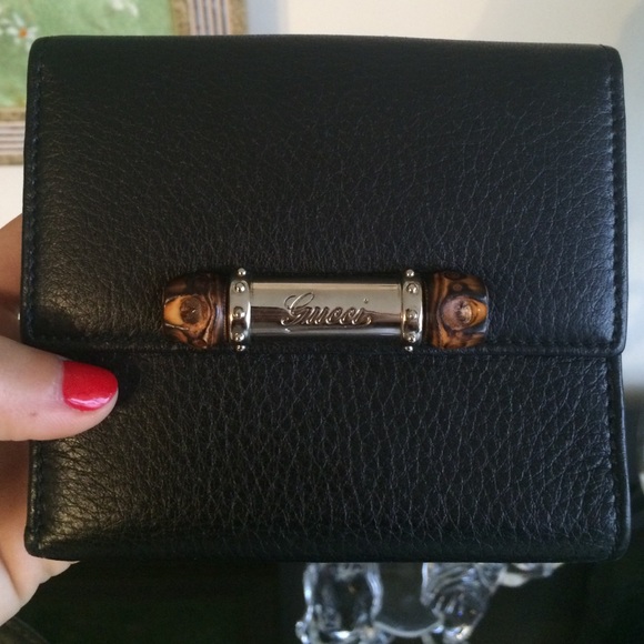 Gucci wallet - Picture 1 of 4