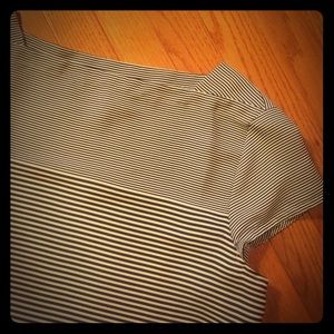 Ann Taylor LOFT Short Sleeve Top ⛴