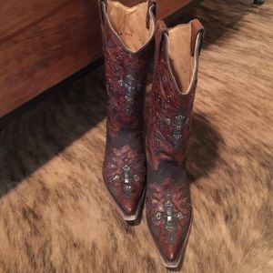 Gorgeous Boots! Worn 1X for a wedding!