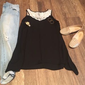 TANK WITH LACE DETAIL