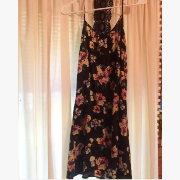 Iittle black floral dress