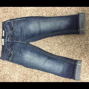 Daytrip by Buckle size 28 Crop Jeans