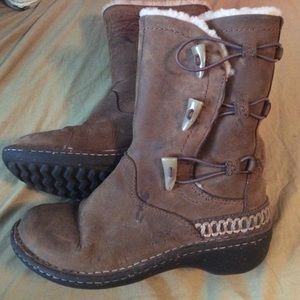 Ugg boots size 6