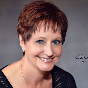 Meet your Posher, Monica