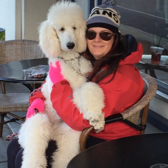 Meet your Posher, Mandi - Picture 2 of 8