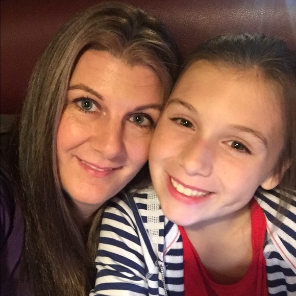 Meet your Posher, Mandi - Picture 6 of 8