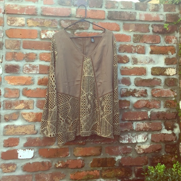 Lace top