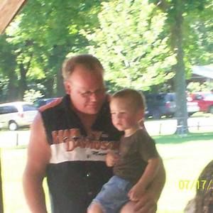 Meet your Posher, Mona