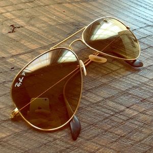 Authentic polarized Rayban aviators Authentic polarized Rayban aviators
