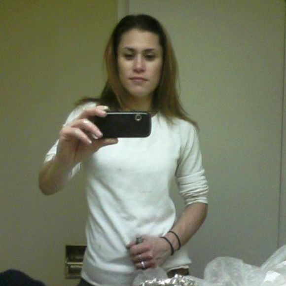 Meet your Posher, Danielle - Picture 1 of 1