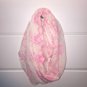 American Eagle Infinity Scarf