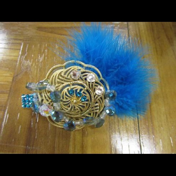 Blue Feather barrette - Picture 3 of 4