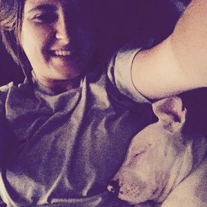 Meet your Posher, Lorie