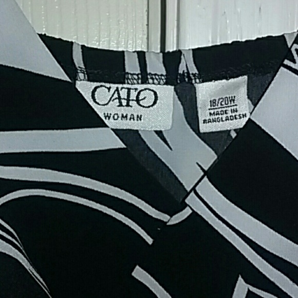 Blouse - Picture 2 of 3