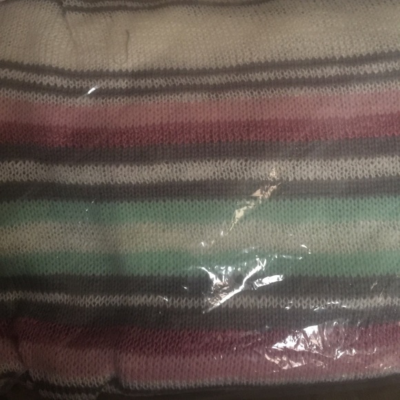 Plus Size Multicolored Cascading Vest - Picture 4 of 4