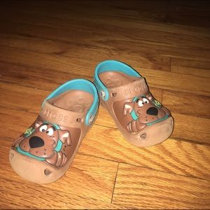 Kids Scooby Doo Crocs 🙈