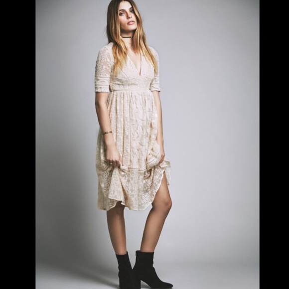 FREE PEOPLE lace dress - Picture 3 of 4
