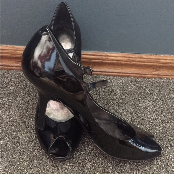 Women's Nine West heels