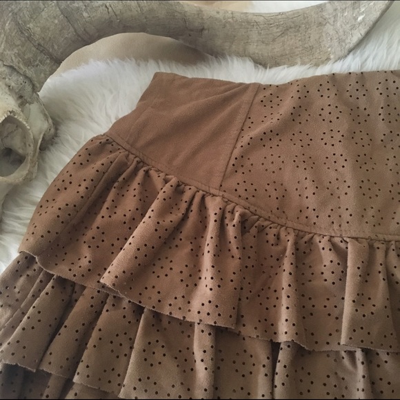 🌿SOLD🌿 H&M/ boho skirt - Picture 2 of 4