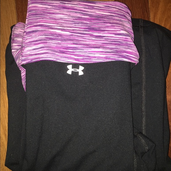 💜 NWOT Under Armour Leggings 💜