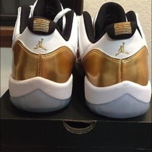 Jordan 11 "Olympic Gold"