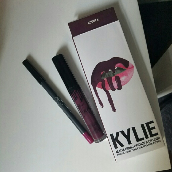 KOURT K (: