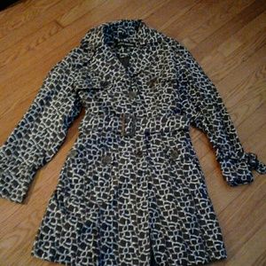 Steve Madden rain coat size xl on hold for shaycpl