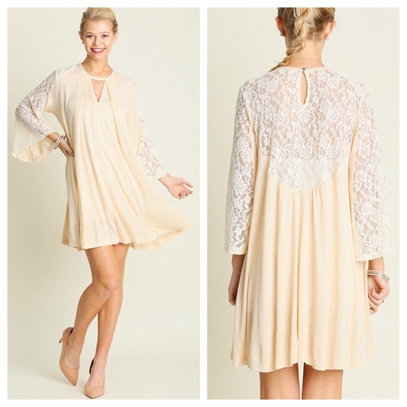 📣 Liquidation 📣 Small Key Hole Dress - Picture 4 of 4