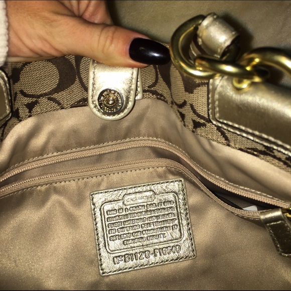 Coach Signature Collection Handbag - Picture 2 of 4