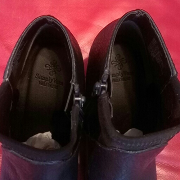 Simply Vera Vera Wang Shoes - Picture 4 of 4