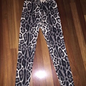Kardashian Collective Cheetah Leggings