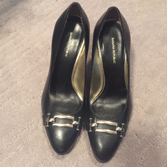 Banana republic heels
