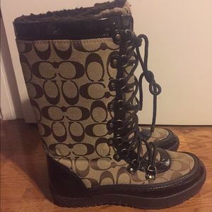 Coach Peggey Winter Boots