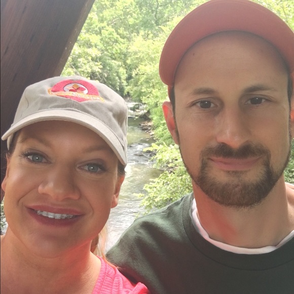 Meet your Posher, Angela - Picture 3 of 4