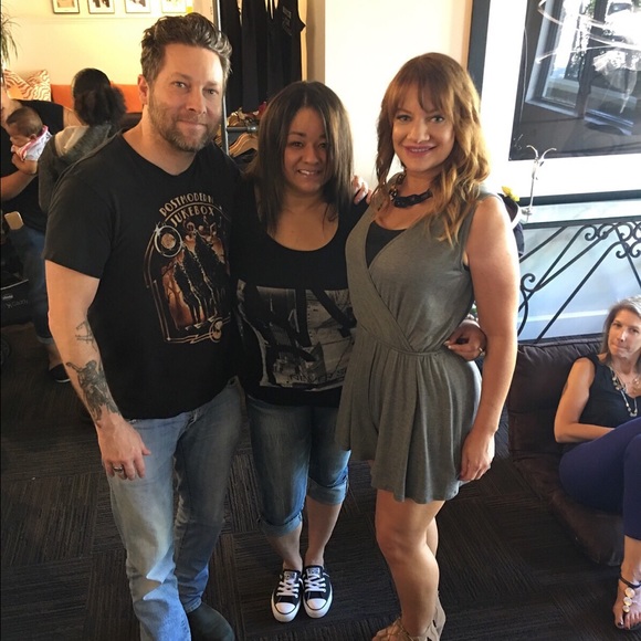 Meet your Posher, Angela - Picture 4 of 4