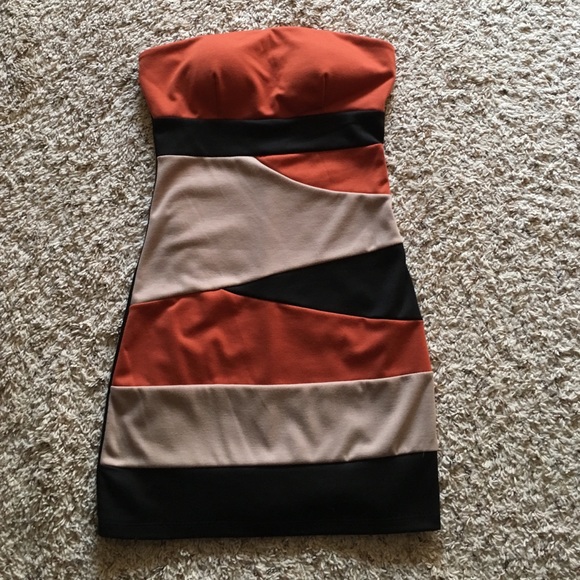 Codigo strapless bandage dress