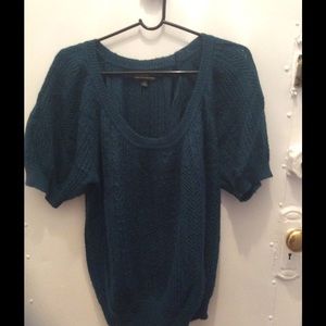 Scoop neck loose sweater. Like new