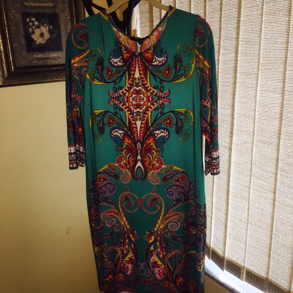 Fabulous Never Worn Dress with 3/4 sleeves