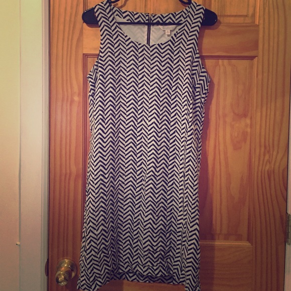 Chevron print dress:) - Picture 1 of 1