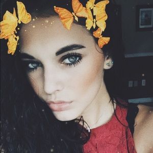 Meet your Posher, Gabrielle