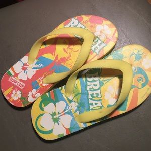 Beach-Inspired Flip-Flops (Kids)