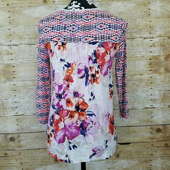 🚫 SOLD Anthro Akemi + Kin Ayana Peasant Blouse - Picture 4 of 4