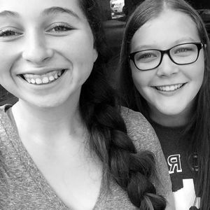 Meet your Posher, Claire