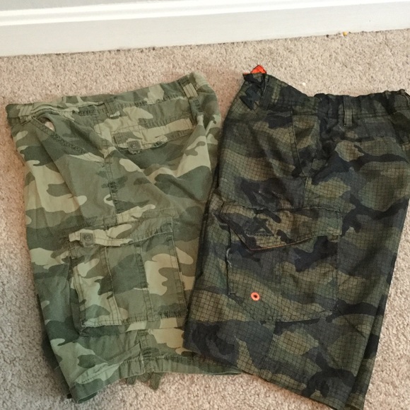 Cargo shorts bundle - Picture 1 of 4